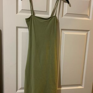 Green body fitted dress